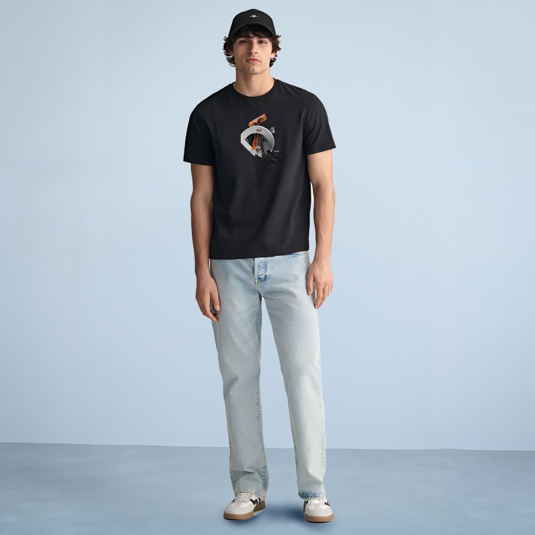 Magnetic World Regular T-Shirt